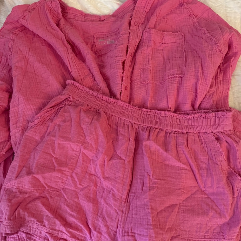 Aerie Pool to Party Matching Set